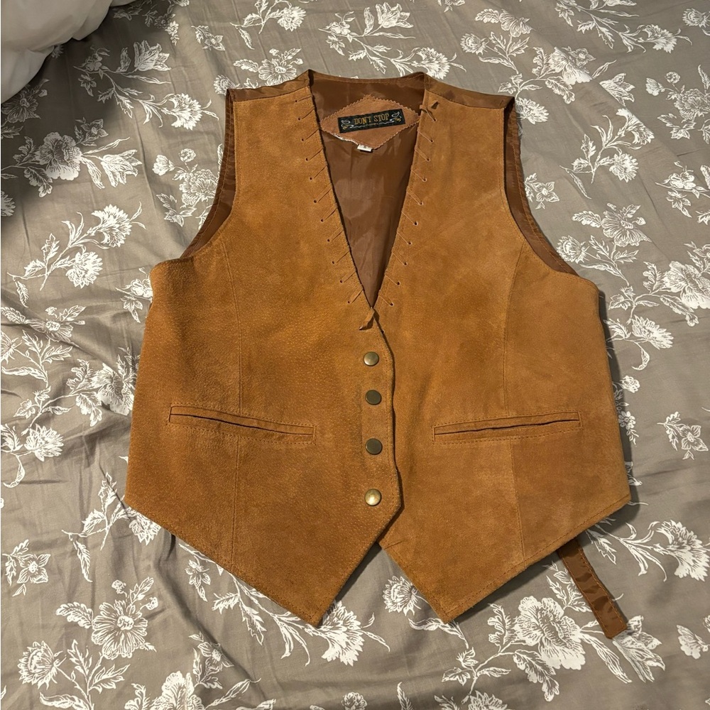 Vintage western vest, size small but fits like a medium/large